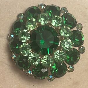 Vintage Emerald Green and Peridot Rhinestone Dome Brooch